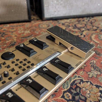 Boss GT-6 Multi-Effect Unit - Gold