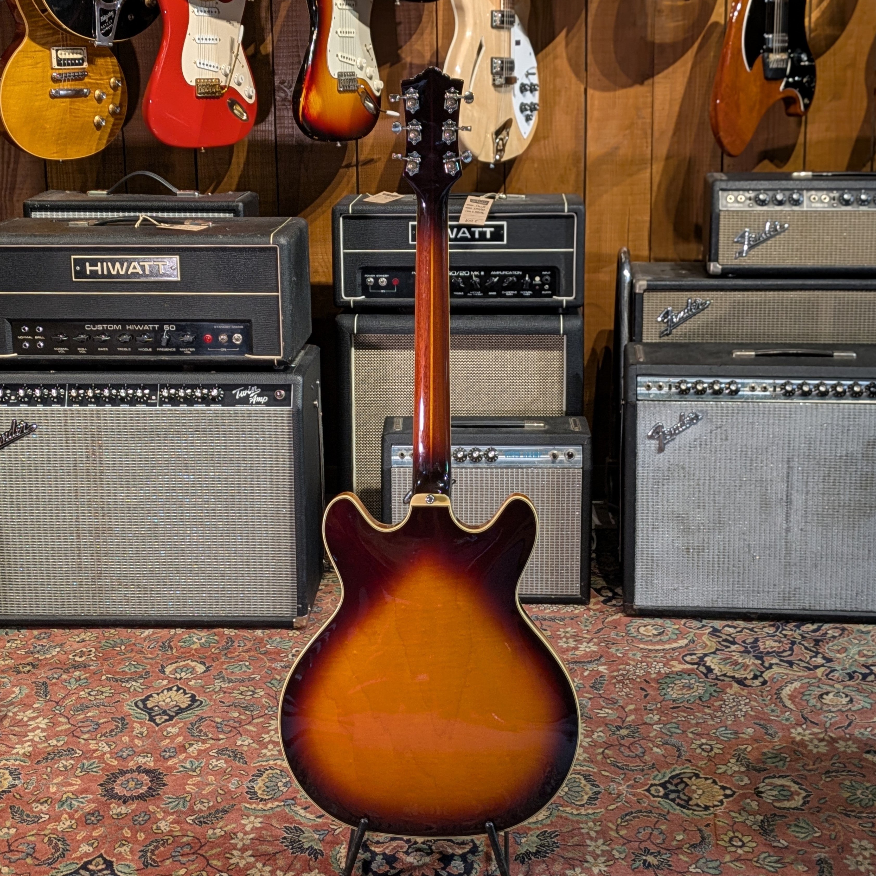 Guild Newark St. Collection Starfire IV