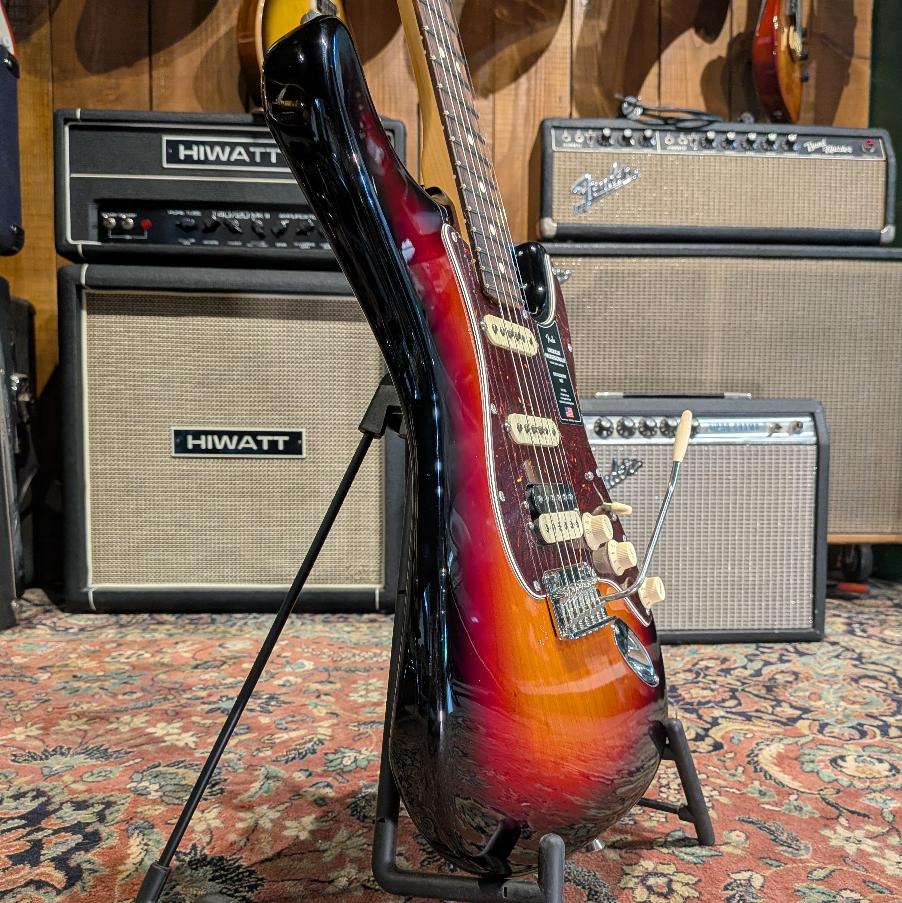 Fender American Professional II Stratocaster HSS with Rosewood Fretboard 2022 - 3-Color Sunburst