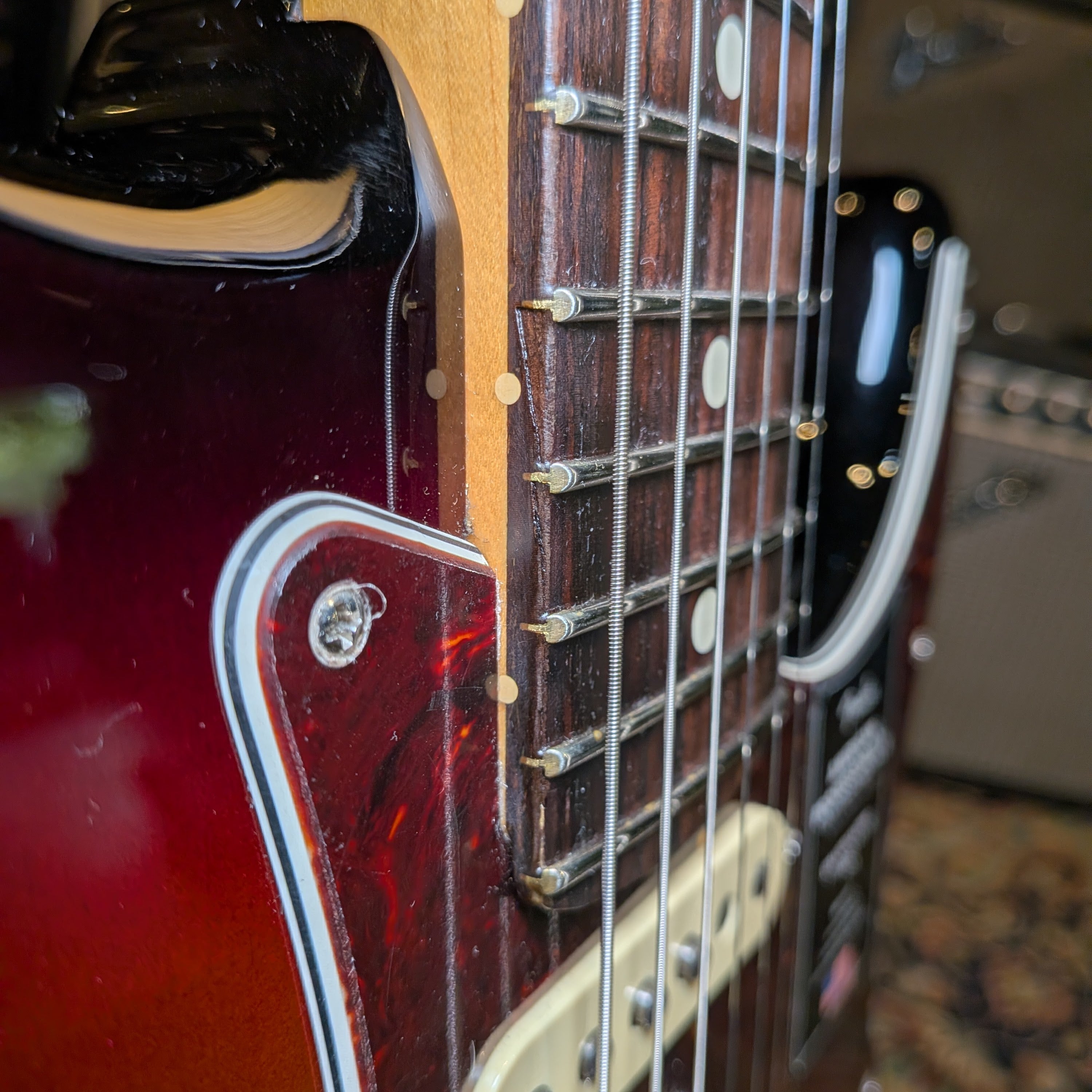 Fender American Professional II Stratocaster HSS with Rosewood Fretboard 2022 - 3-Color Sunburst