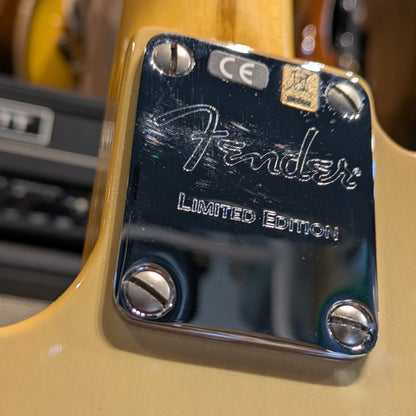 Fender "10 for '15" Limited Edition American Vintage '52 Korina Telecaster with Maple Fretboard 2015 - Blackguard Blonde