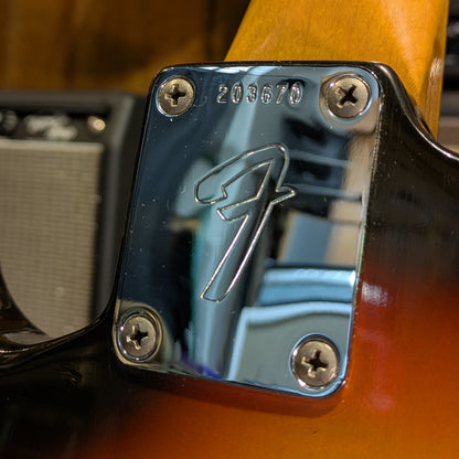 Fender Stratocaster with Rosewood Fretboard 1967 - Sunburst