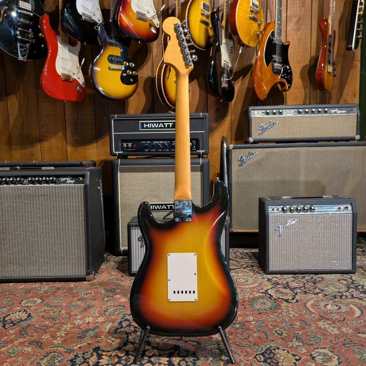 Fender Stratocaster with Rosewood Fretboard 1967 - Sunburst