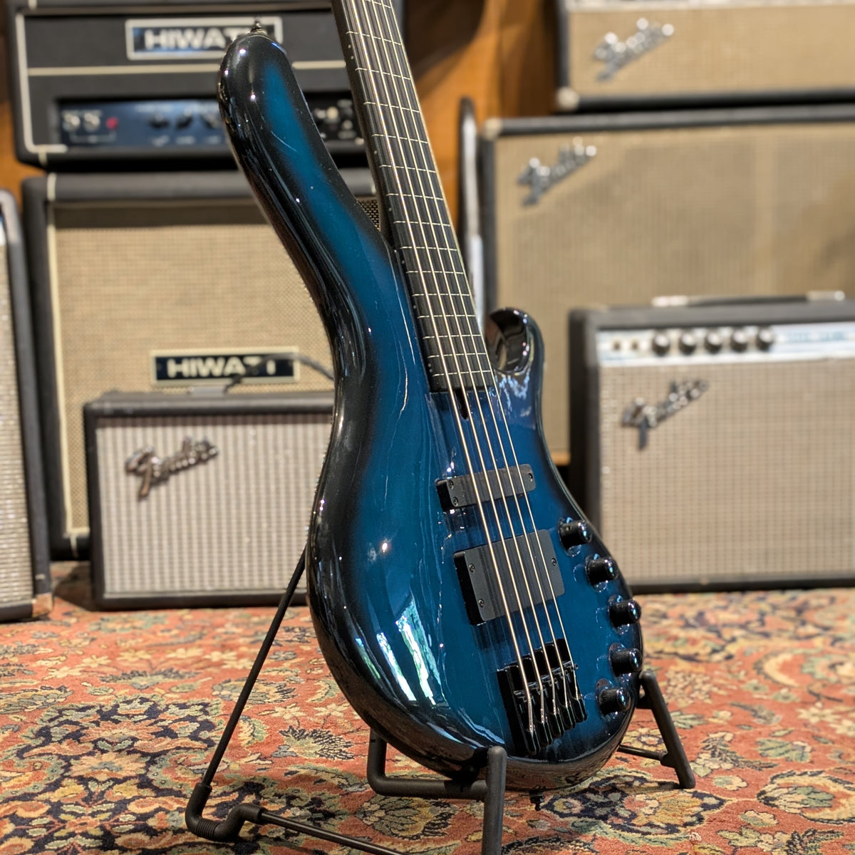 MARUSZCZYK - FROG - FRETLESS 5 - Blue Burst