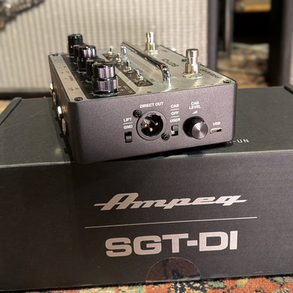 Ampeg SGT-DI Bass Preamp / DI - Silver / Black