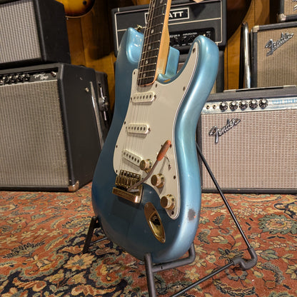 Fender The Strat with Rosewood Fretboard 1980 - 1982 - Lake Placid Blue