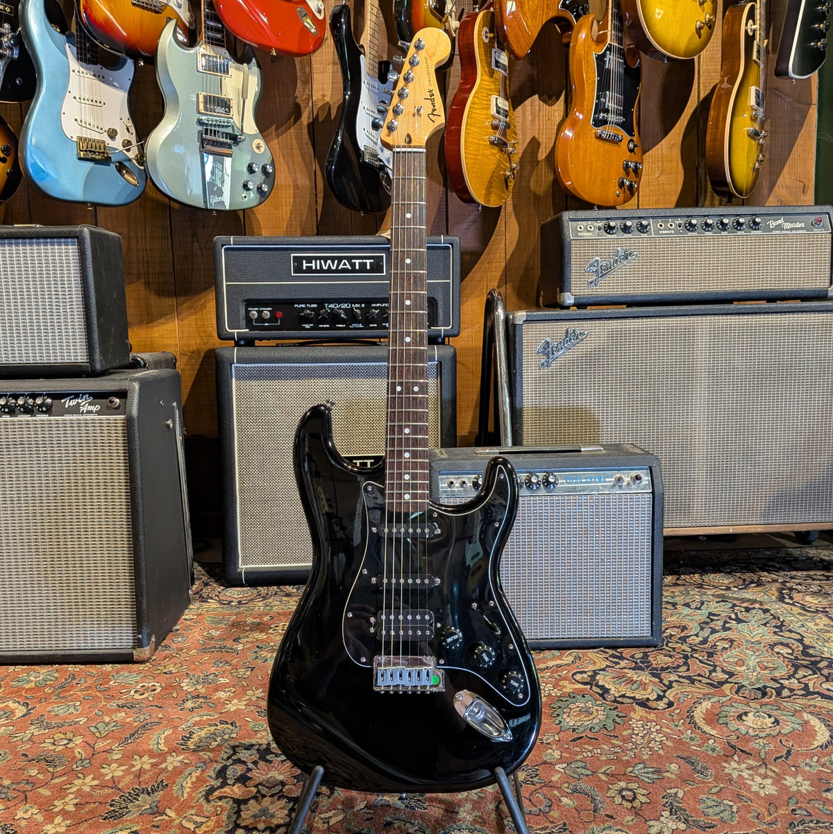 Fender Standard Stratocaster HSS 2025 - Black