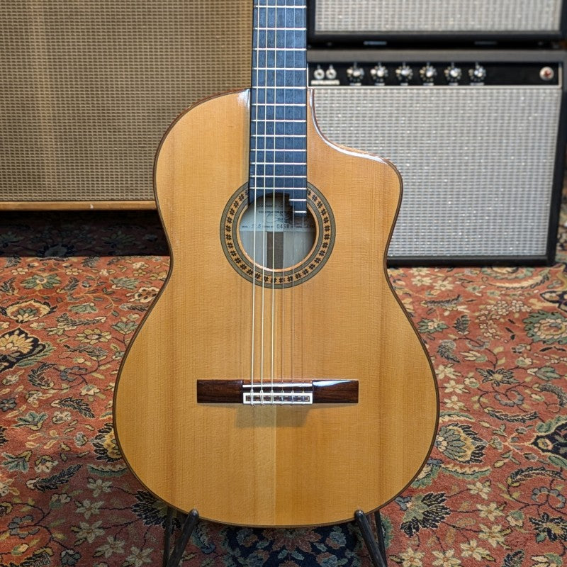 AMALIO BURGUET - 3B Classical guitar 1