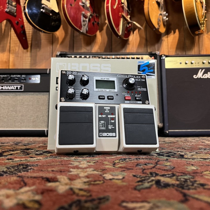 Boss Giga Delay DD-20