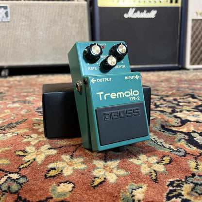 Boss Tremolo TR-2
