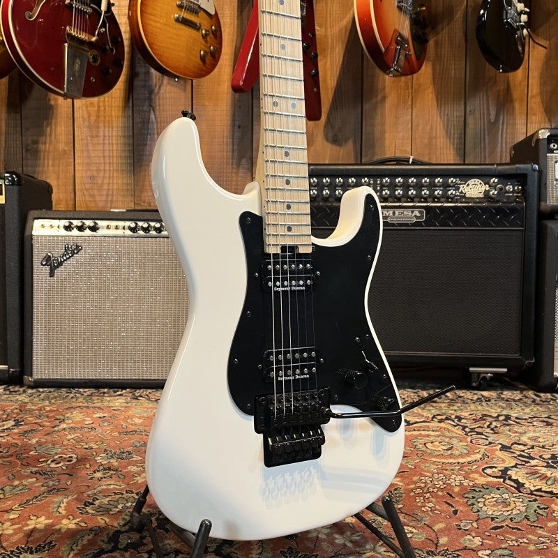 Charvel Pro-Mod So-Cal Snow White
