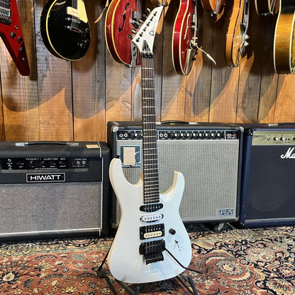 Charvel SDK-075 Modifiée (1991) Japon