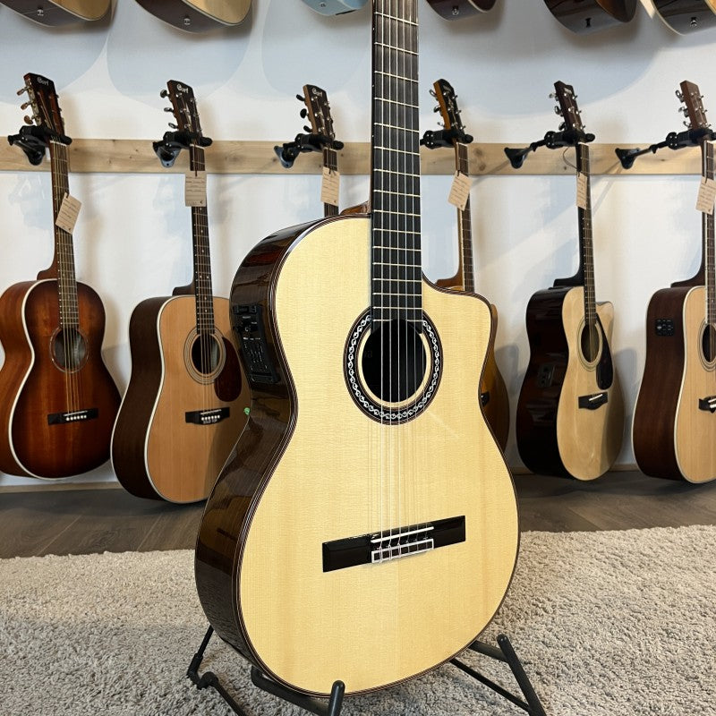 Cordoba GK Pro Black