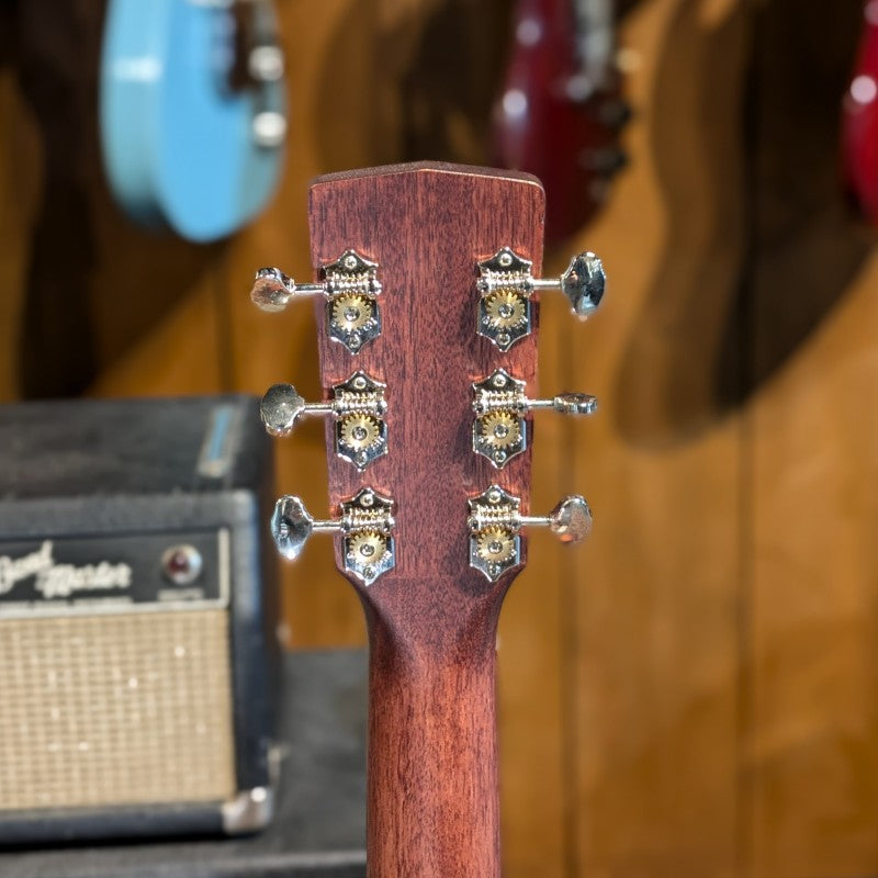 Cort L300V NAT Luce Series Solid Adirondack/Mahogany Orchestra