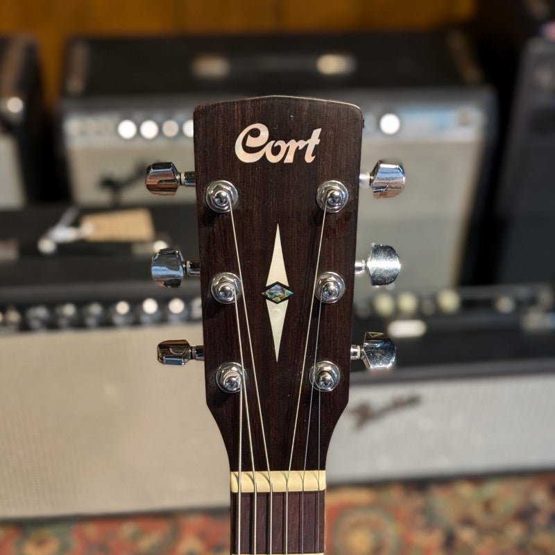 CORT LUCE BEVEL CUT OP