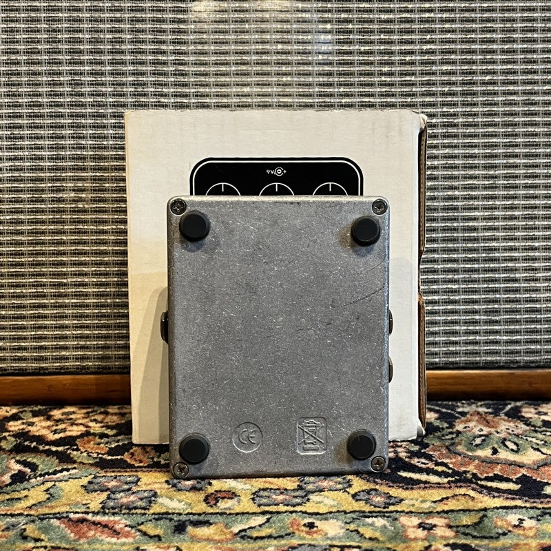 Electro-Harmonix Bass Blogger Distortion / Overdrive