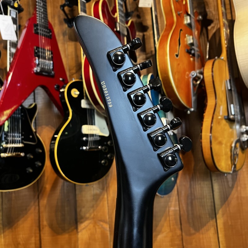 Epiphone Gothic Explorer 2003 (EMG 81) – Le Shop Lyon