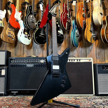 Epiphone Gothic Explorer 2003 (EMG 81)