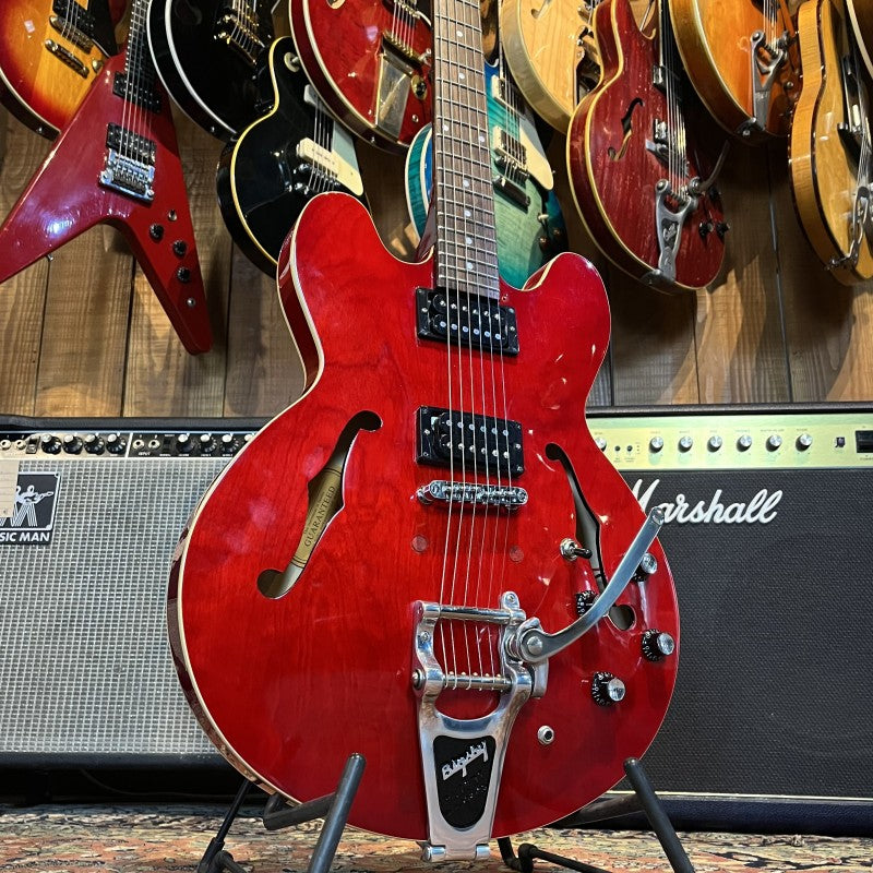 Epiphone The Dot Bigsby - Cherry – Le Shop Lyon