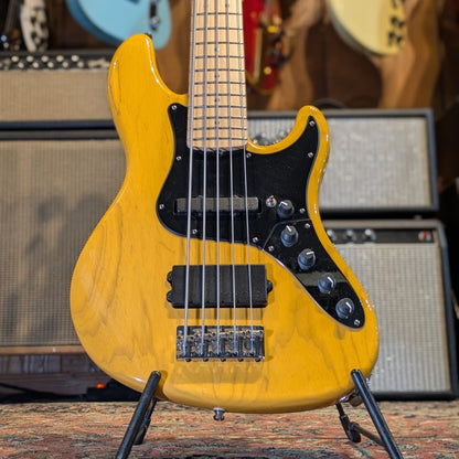 Fender American Deluxe Jazz Bass