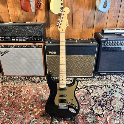 Fender American Deluxe Stratocaster HSS with Maple Fretboard 2009 - Montego Black