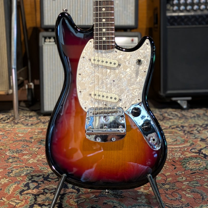 Fender American Performer Mustang with Hepcat Strat Serie L pickups