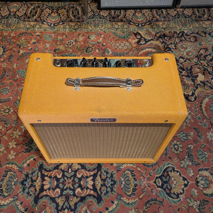 Fender Blues Junior Lacquered Tweed