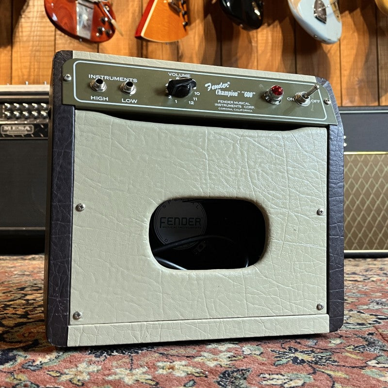 Fender Champion 600