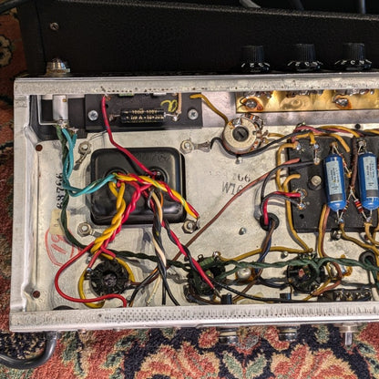 Fender Deluxe Reverb 2-Channel 22-Watt 1x12" Guitar Combo 1966 - Black Panel