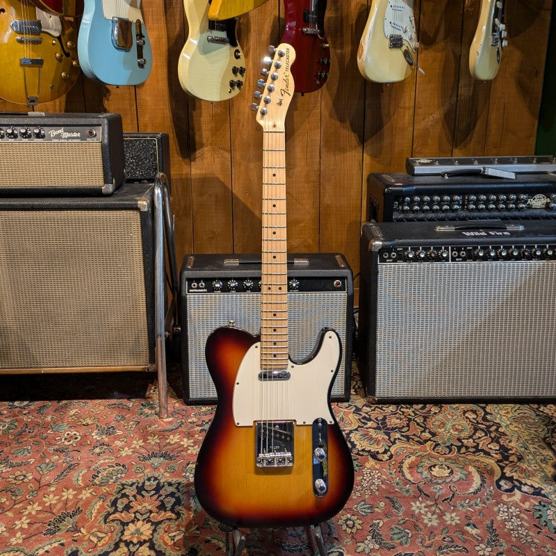 Fender Highway One Telecaster 2010 - 3-Color Sunburst