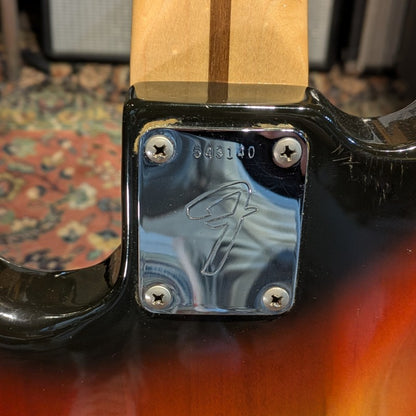 Fender Jazz Bass with Maple Fretboard 1970 - 1974 - Sunburst