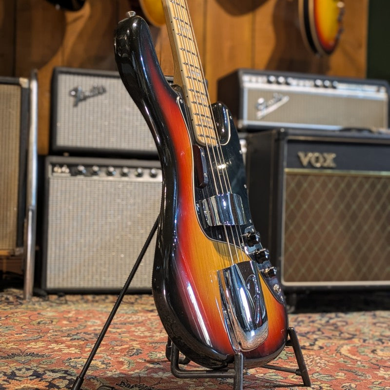 Fender Jazz Bass with Maple Fretboard 1970 - 1974 - Sunburst