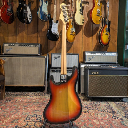Fender Jazz Bass with Maple Fretboard 1970 - 1974 - Sunburst