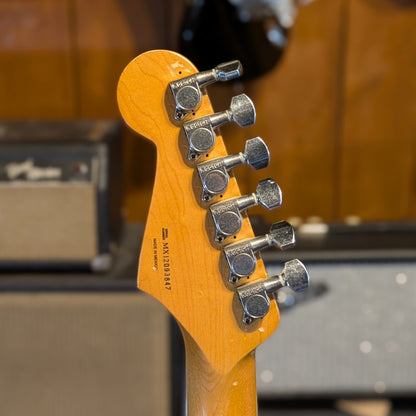 Fender Kurt Cobain Road Worn Jaguar 2012 - 3-Color Sunburst