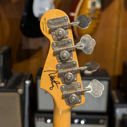 Fender Nate Mendel Artist Series Signature Precision Bass