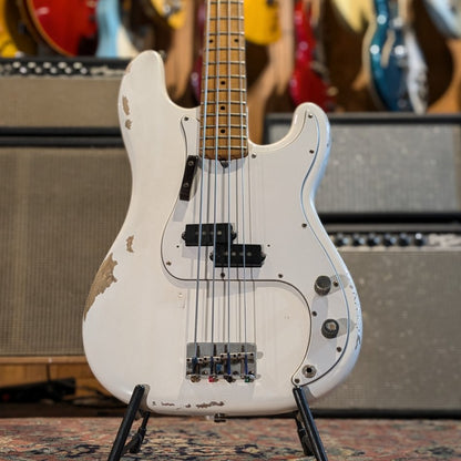 Fender Precision Bass 1978 Refin