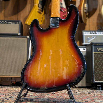 Fender Standard Jazz Bass