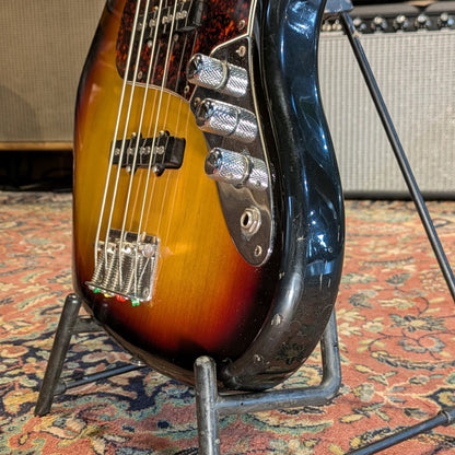 Fender Standard Jazz Bass