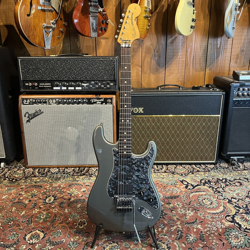 Fender STRATOCASTER DELUXE 2002 PEWTER