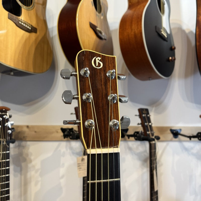 Gallagher Doc Watson