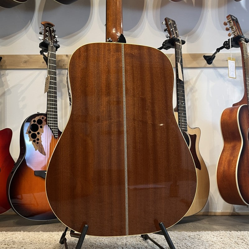 Gallagher Doc Watson