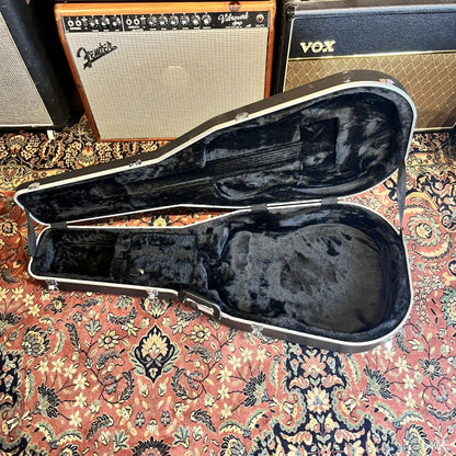 Gator GC-DREAD Deluxe Molded Acoustic Dreadnought Guitar Case
