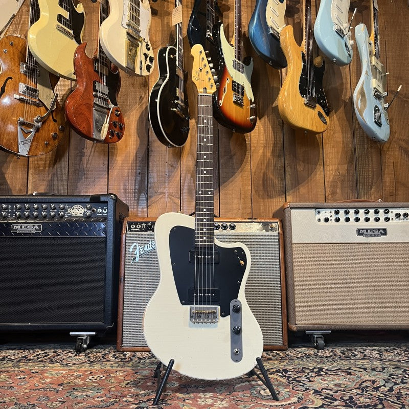 Girault Guitars California - Relic White