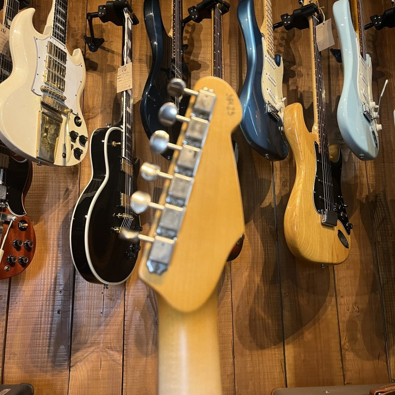 Girault Guitars California - Relic White