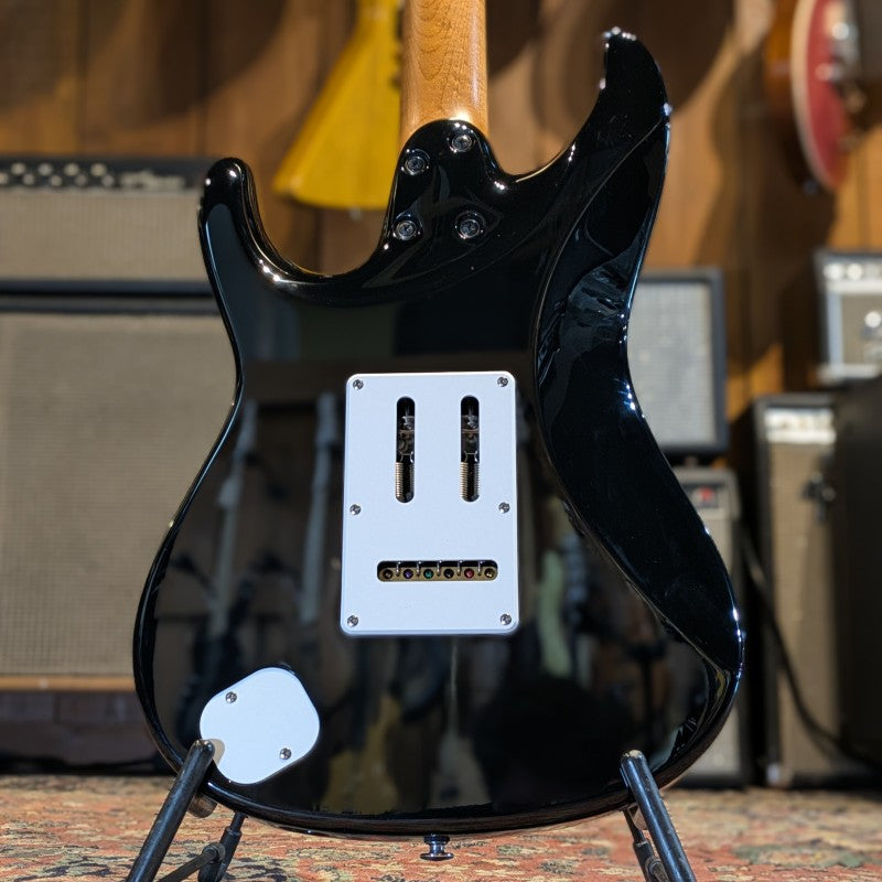 Ibanez AZ2204N-BK Prestige