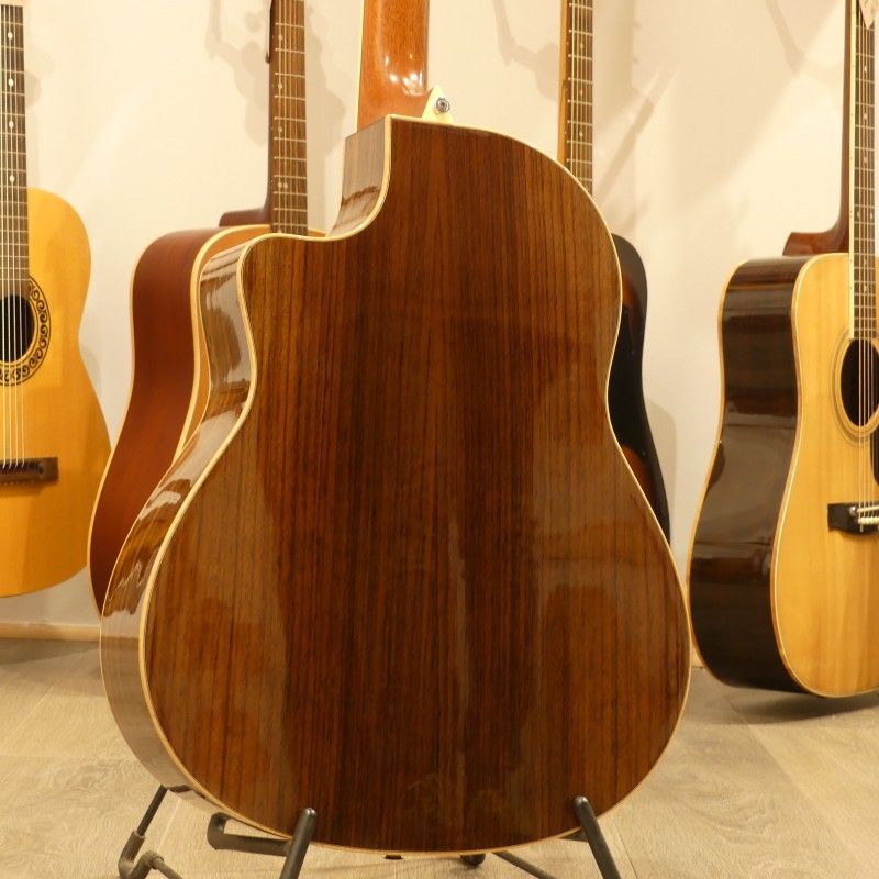 Larrivée LV-09E Rosewood Artist Series USA