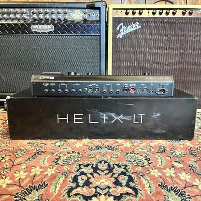 LINE 6 HELIX LT + Mooer footswitch Topper