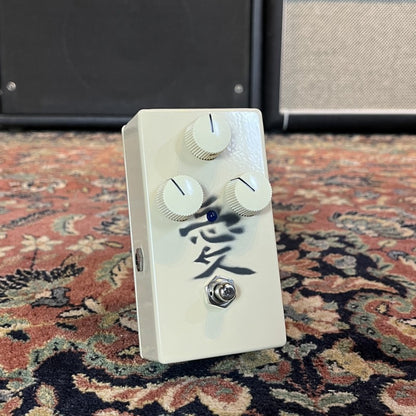 Lovepedal Eternity Kanji