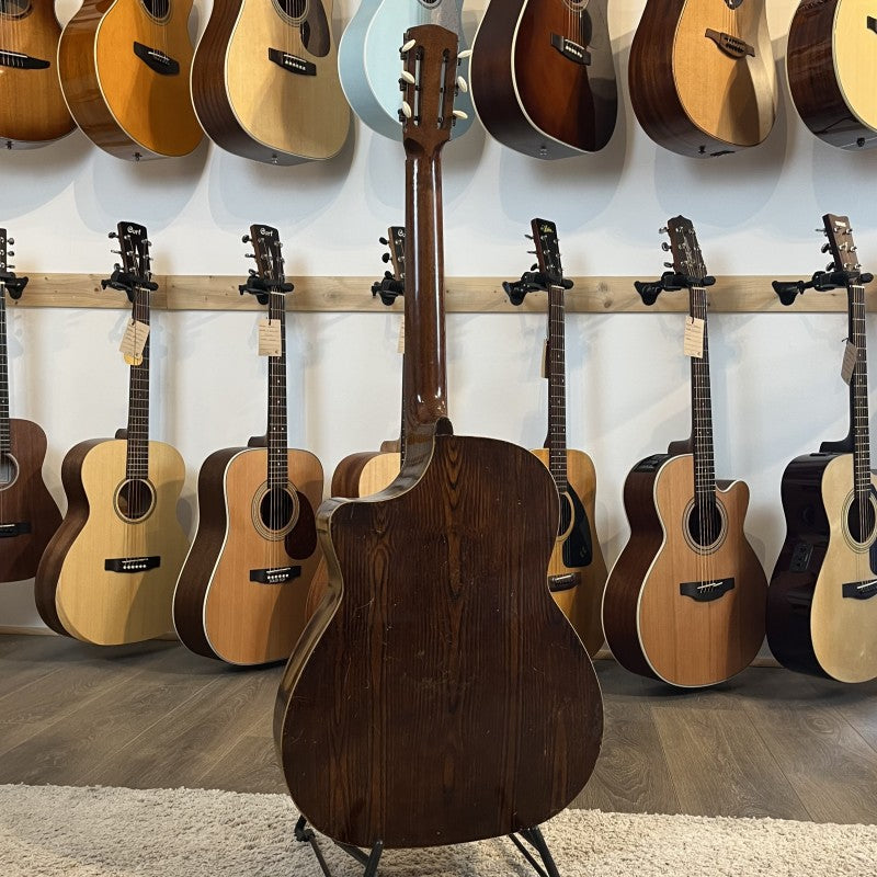 Manouche Year 40/50 Small Mouth 14 Cases