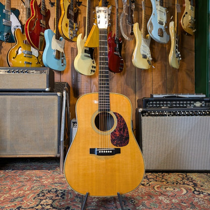 Martin HD-28V 2008 - Natural